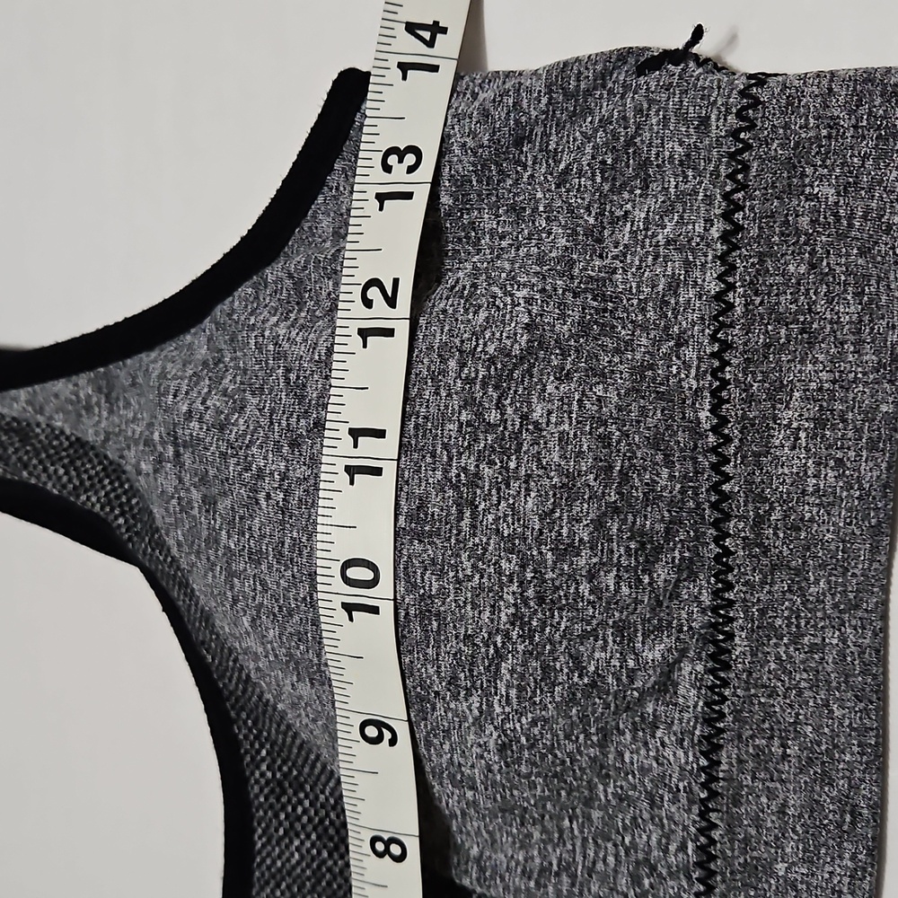 Gray Women's Stretch Support Sports Bra Size OS With Removable Pads Size S/M - Picture 9 of 11